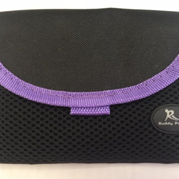 Buddy Pouch New without Tags - Picture 1 of 4